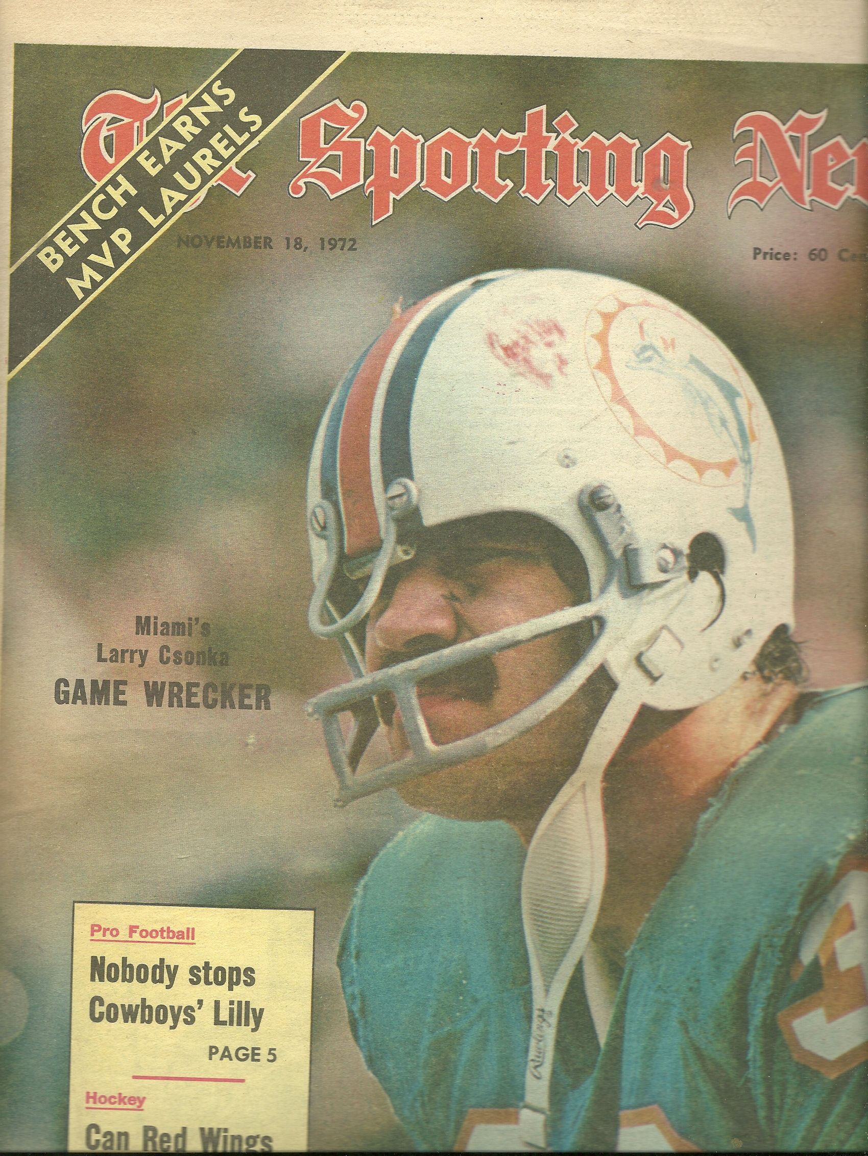 CIRCA 1970's: Running back Larry Csonka of the Miami Dolphins