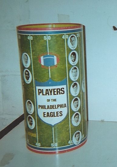 Lot Detail - 1971 Philadelphia Eagles Stylish Picture Waste Basket