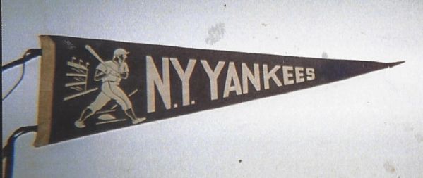 C. 1940's New York Yankees Plush Felt Pennant