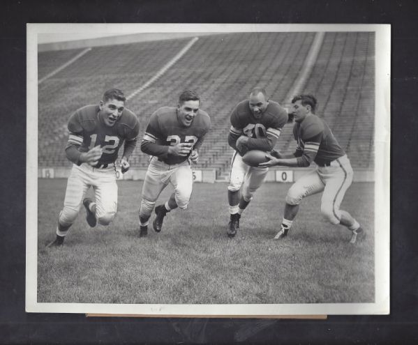 1952 Michigan State Spartans #1 Ranked Pre-Season Football Team Wire Photo