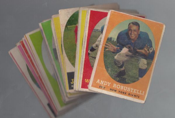 1958 Topps Football Card Lot # 1 of (25) 