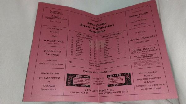 1942 Ft. Wayne Zollner Pistons (NBL) vs. Chicago Studebaker's Official Scorecard