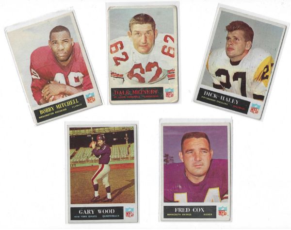 1965 Philadelphia Gum Football Card Lot of (5) Cards