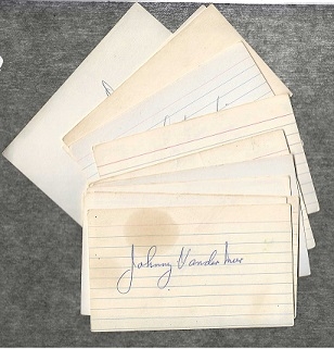 Baseball Autographs on Index Cards - Big Lot of (12) 