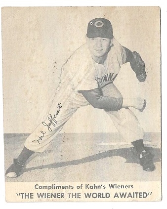 1957 Hal Jeffcoat Kahn's Wieners Baseball Card
