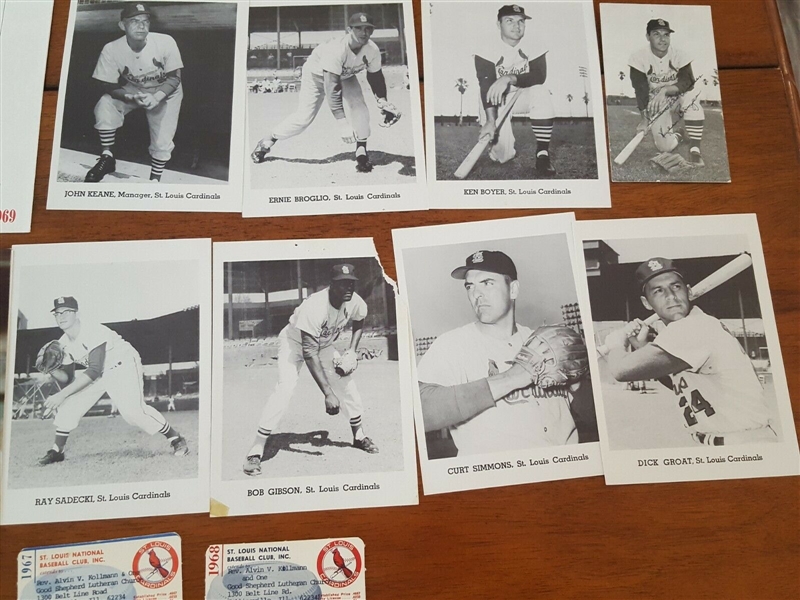 1960's St. Louis Cardinals Picture Pack (5 x 7) Photos x (3) & (1) Postcard Photo (3.5 x 5.5) Lot of (4)) 
