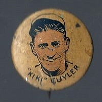 1930's KiKi Cuyler (HOF) Cracker Jack Pinback Button