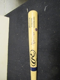 Adam Dunn (Cincinnati Reds) Autographed Rawlings Big Stick Adirondack Baseball Bat