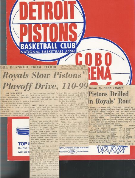 1962-63 Detroit Pistons (NBA) Basketball Program with Clippings