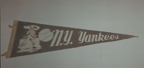 1940's NY Yankees Felt Pennant with Graphics