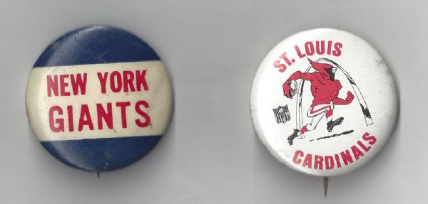 1960's NFL Lot of (2) Pinback Buttons: NY Giants & St. Louis Cardinals