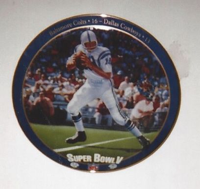 Johnny Unitas (Baltimore Colts) Super Bowl V Collectors Plate with COA