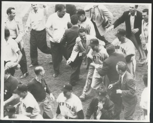 1954 World Series - Giants Leave the Field after a Series Victory TSN Archival Photo