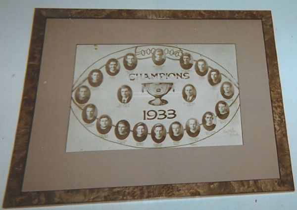 1933 Yale (College Football) Framed Team Composite 