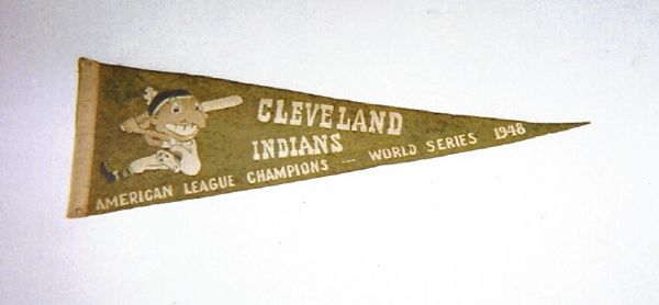 1948 Cleveland Indians World Series Plush Felt Pennant w/ Chief Wahoo