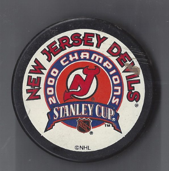 2000 NJ Devils (NHL) Champion Logo Puck