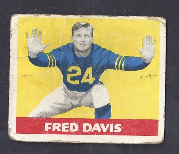 1948 Fred Davis (Chicago Bears) Leaf Football Card 