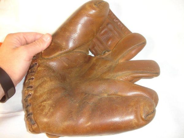 1950's Bill Rigney (NY Giants) Draper & Maynard Fielder's Glove 