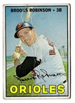 1967 Brooks Robinson (HOF) Topps Baseball Card - #600 High Number