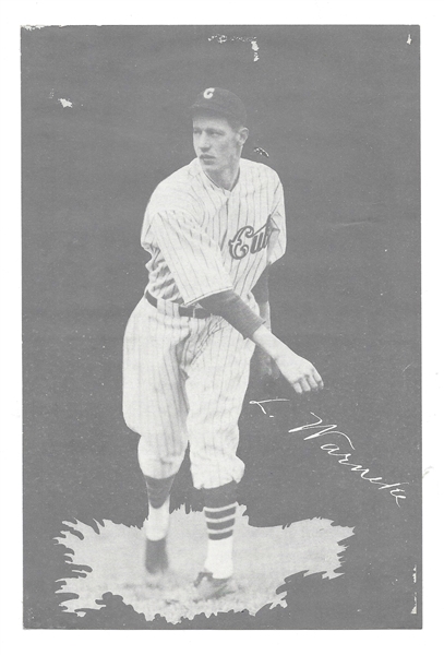 1932 Chicago Cubs Team Issue - Lon Warneke - Baseball Premium Photo