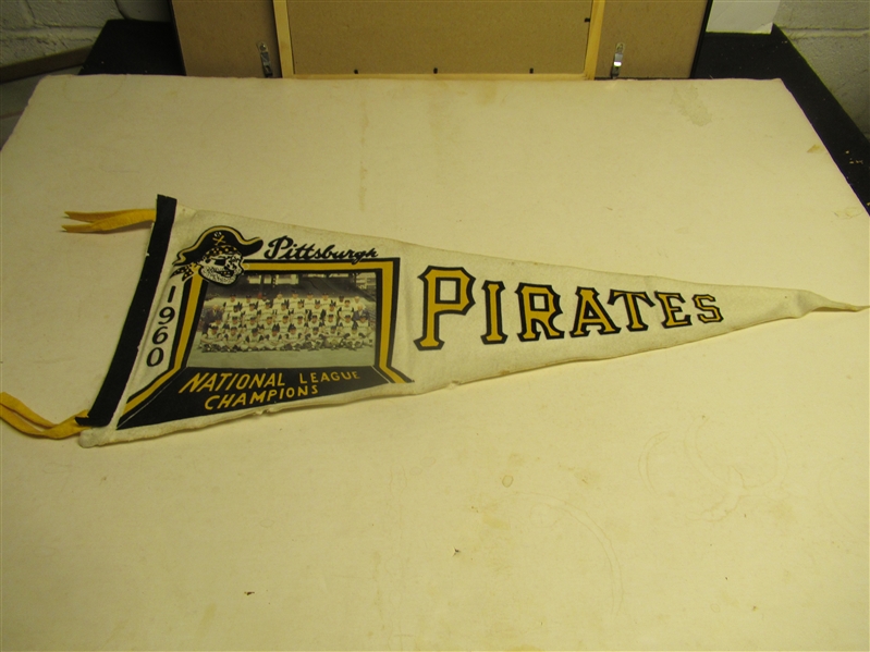 1960 Pittsburgh Pirates (NL) National League Champions Team Picture Pennant