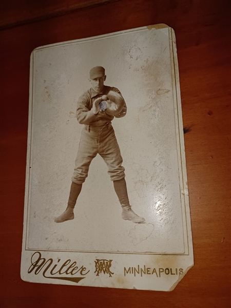 Vintage Baseball Cabinet Card