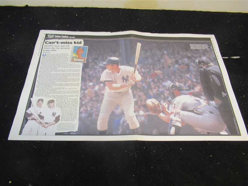 2008 Mickey Mantle (HOF) Commemorative Full Color Center Spread Poster