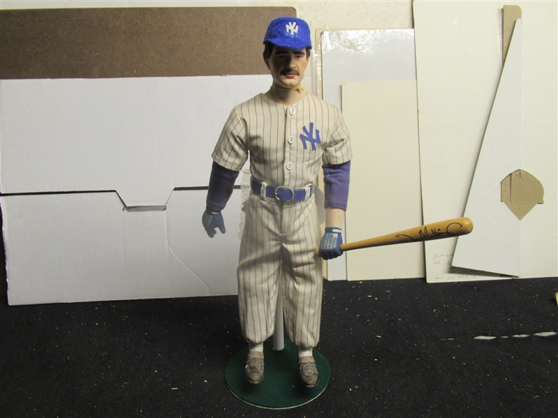 Don Mattingly (Sports Impressions) Porcelain Figurine with COA