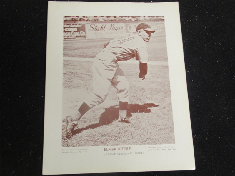 1910 - 1957 Elmer Riddle (Cincinnati Reds) M114 Photo Premium