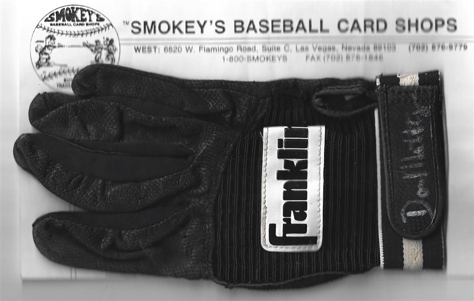 Don Mattingly (NY Yankees) Game Used Autographed Batting Glove with LOA 