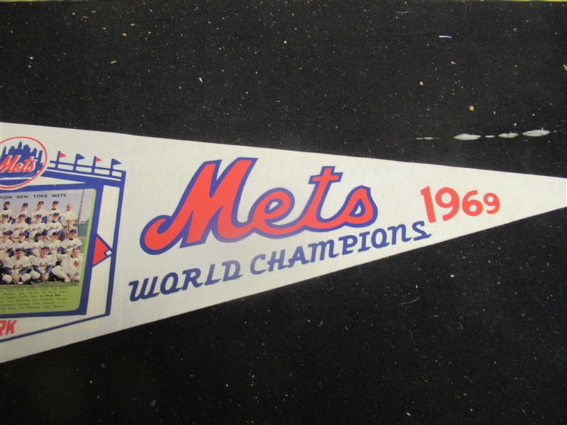 1969 NY Mets (World Champions) Full Size Team Picture Pennant