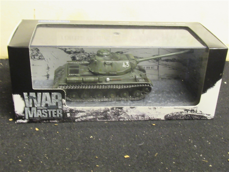 War Master JS2 - Battle of Berlin - Unknown Tank Division - 1945 Die-Cast Model